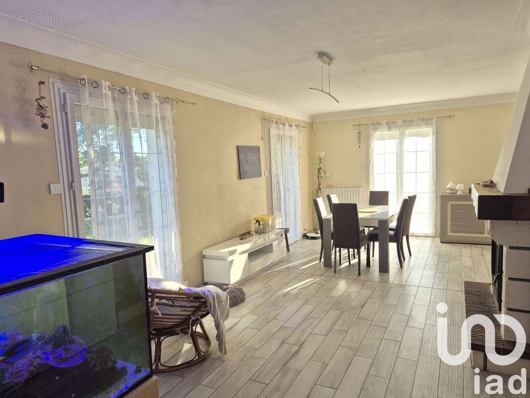 Photo 4 - Maison à NESMY