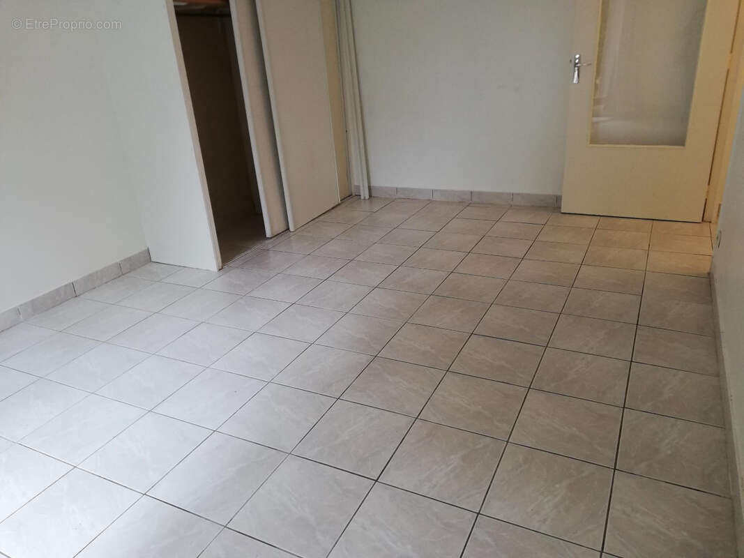 Appartement à DOURDAN