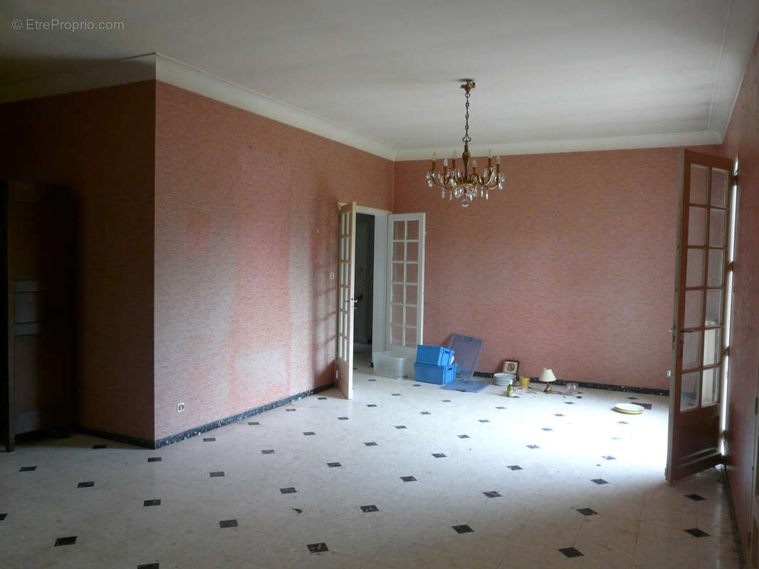 Sur terrain boise maison avec vue - photo 10