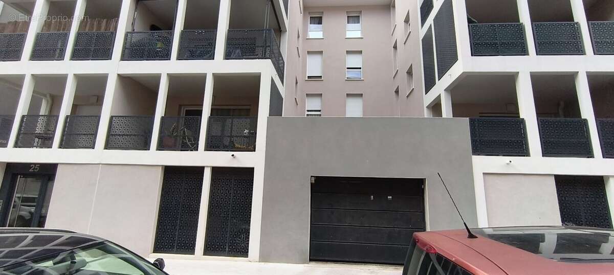 Appartement à BEZIERS