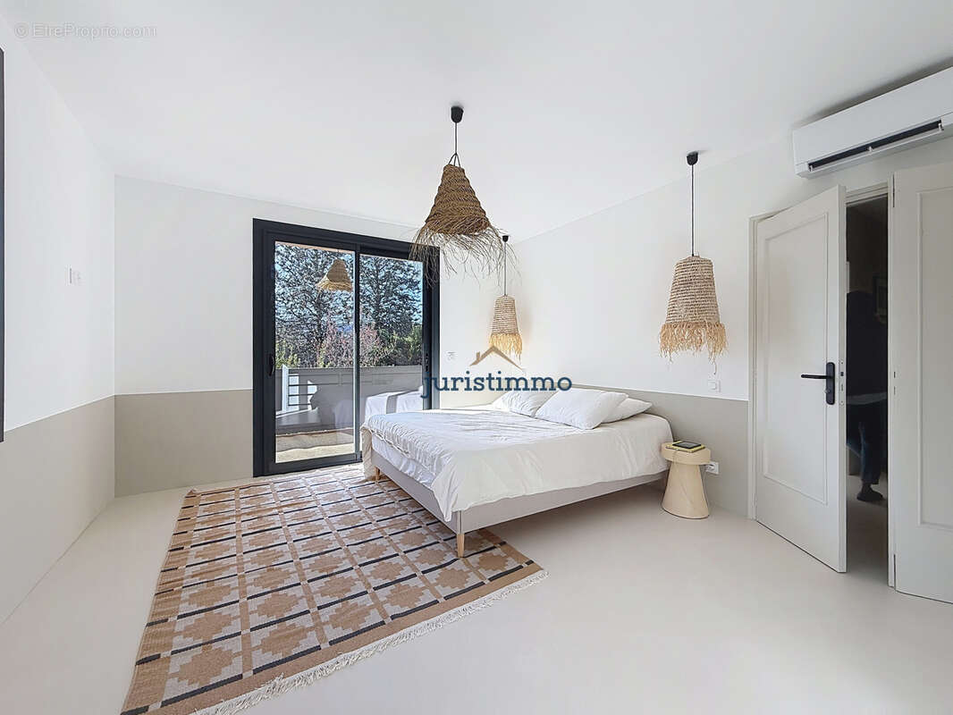 Maison à VAISON-LA-ROMAINE