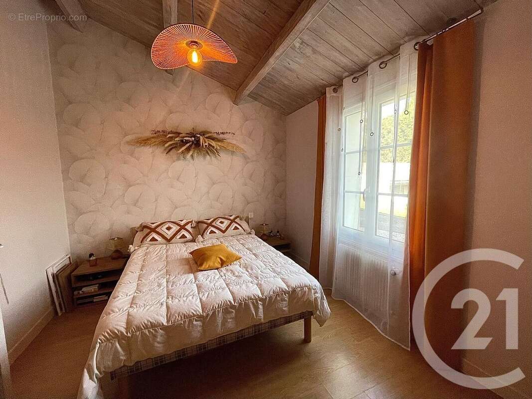 Maison à TALMONT-SAINT-HILAIRE