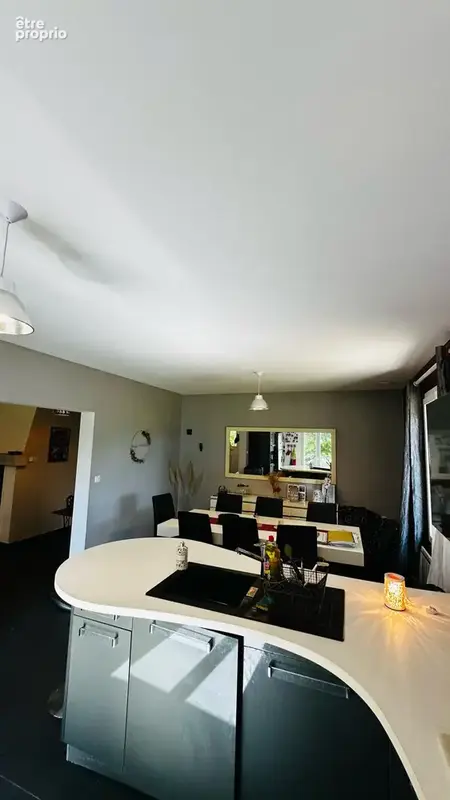 Maison traditionnelle de 128 m2 sur grand terrain clôt de 50 000 m2 - photo 6