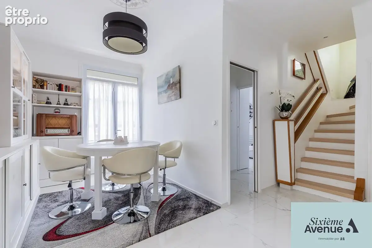 Maison meulière familiale avec piscine couverte, jardin et garage - photo 6