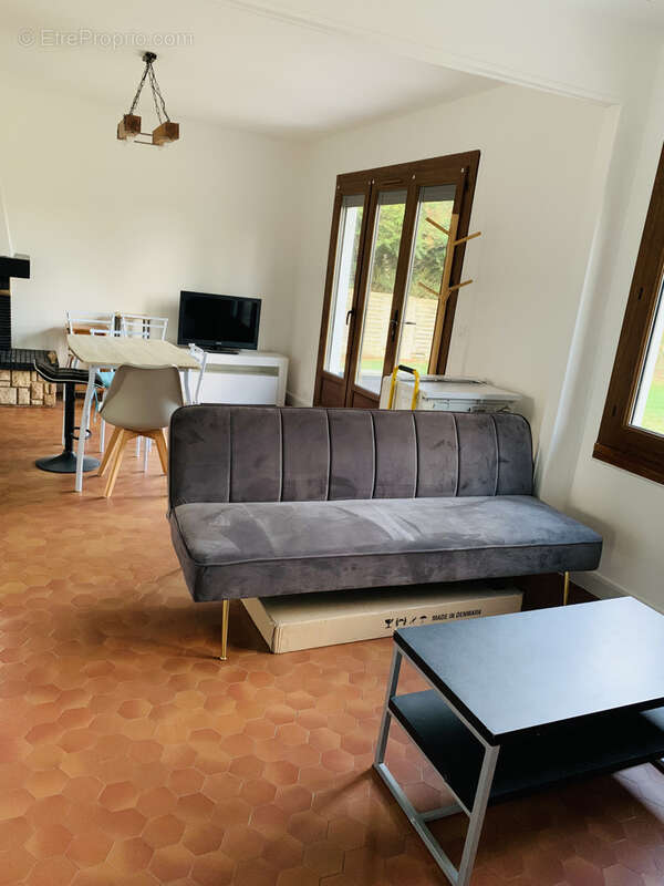 Maison à FOUCHEROLLES