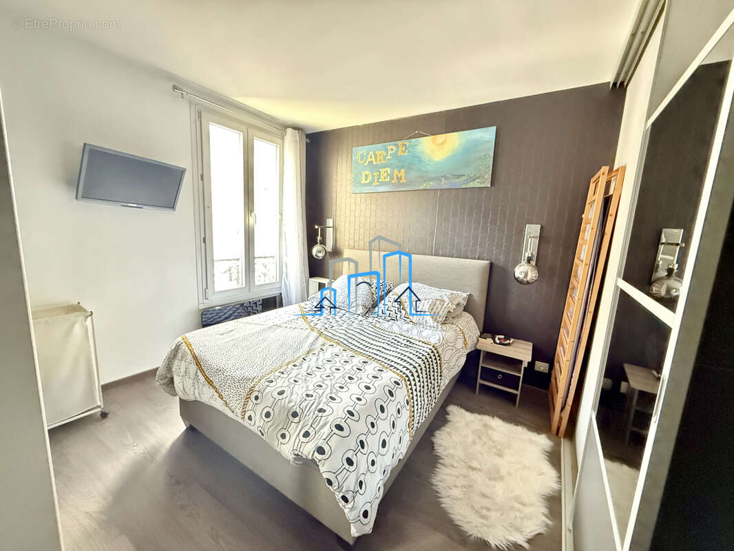 Appartement à PARIS-11E