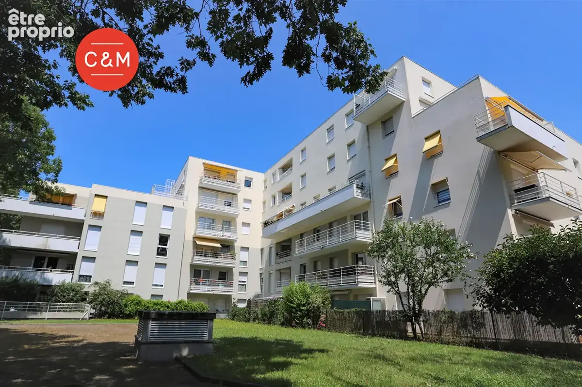 Appartement à REZE