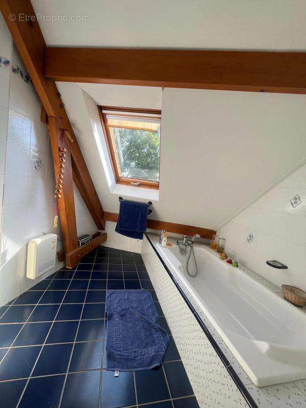 Maison à SERRES-MORLAAS