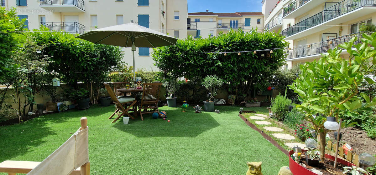 Appartement à RUEIL-MALMAISON