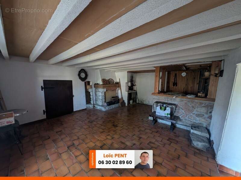 Maison d'habitation de 145m² à vendre, 6 pièces CHATEL MONTAGNE (03250) - photo 10