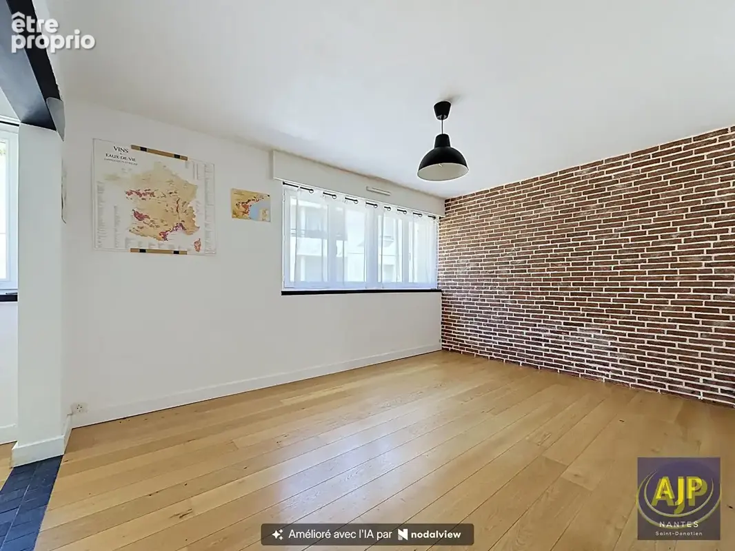 AJP IMMOBILIER NANTES - T3/T4 lumineux de 70 m² - Quartier Cité des Congrès / CHU - photo 12