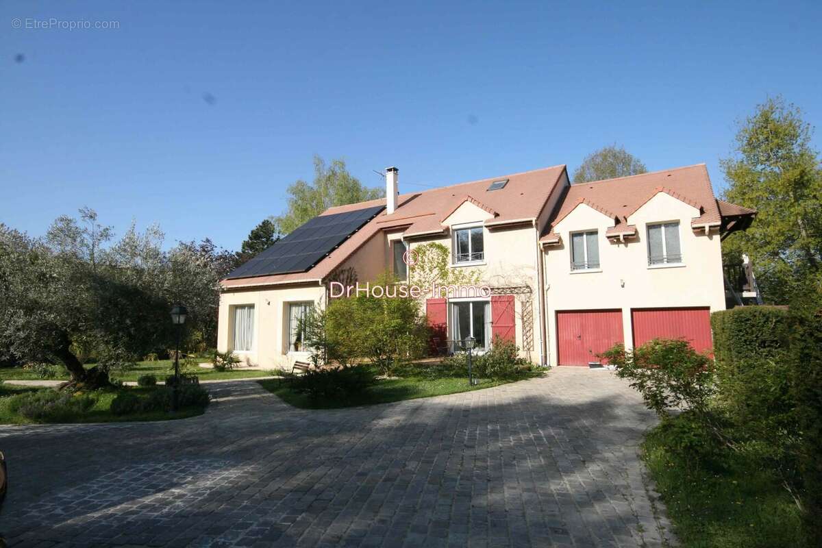 Maison à LES ALLUETS-LE-ROI