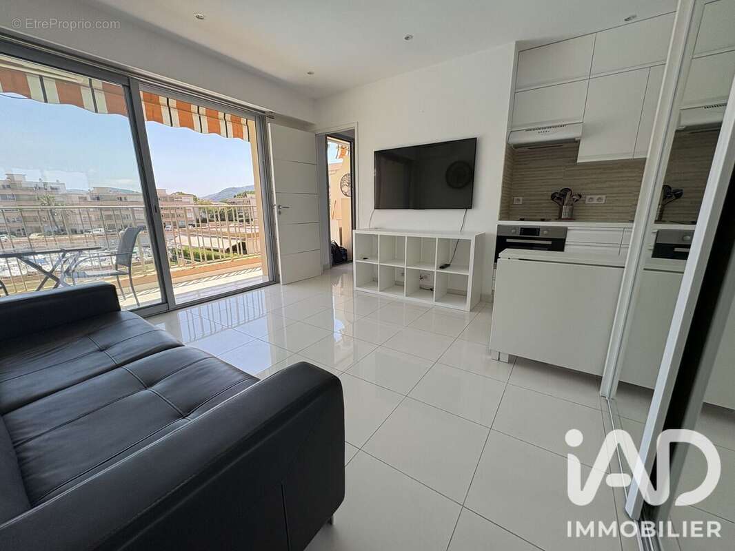 Photo 4 - Appartement à MANDELIEU-LA-NAPOULE