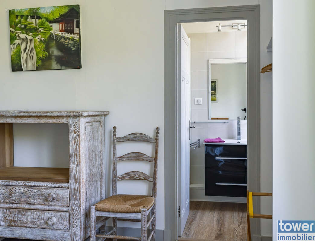 Ensemble immobilier avec maison de maître à Montbron - photo 14