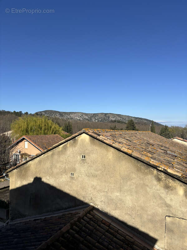 Maison à MALAUCENE