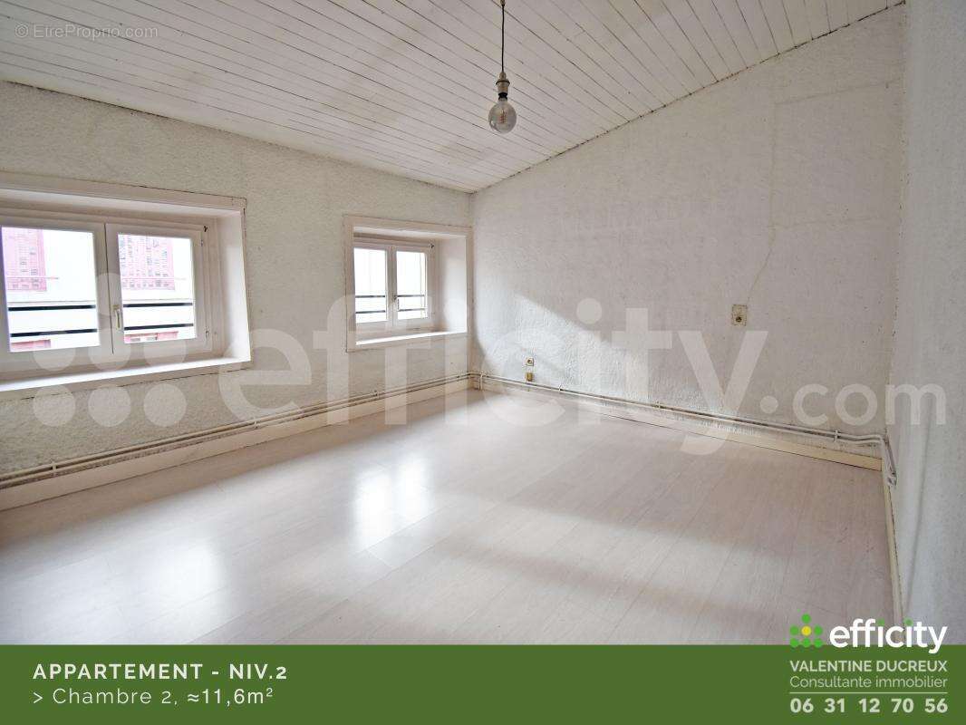 Appartement à CHAZELLES-SUR-LYON