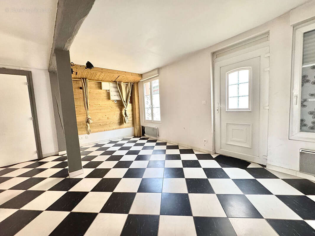 En exclusivité, maison en plein centre ville de verneuil sur avre - photo 8