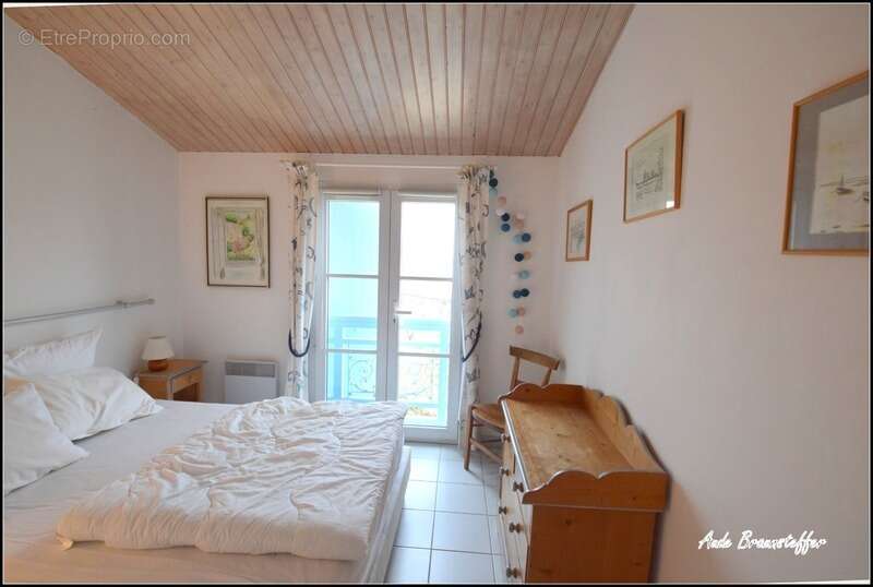 Maison à vendre 5 pièces SAINT MARTIN DE RE (17): Maison familiale lumineuse au calme, proche commerces et plage - photo 10