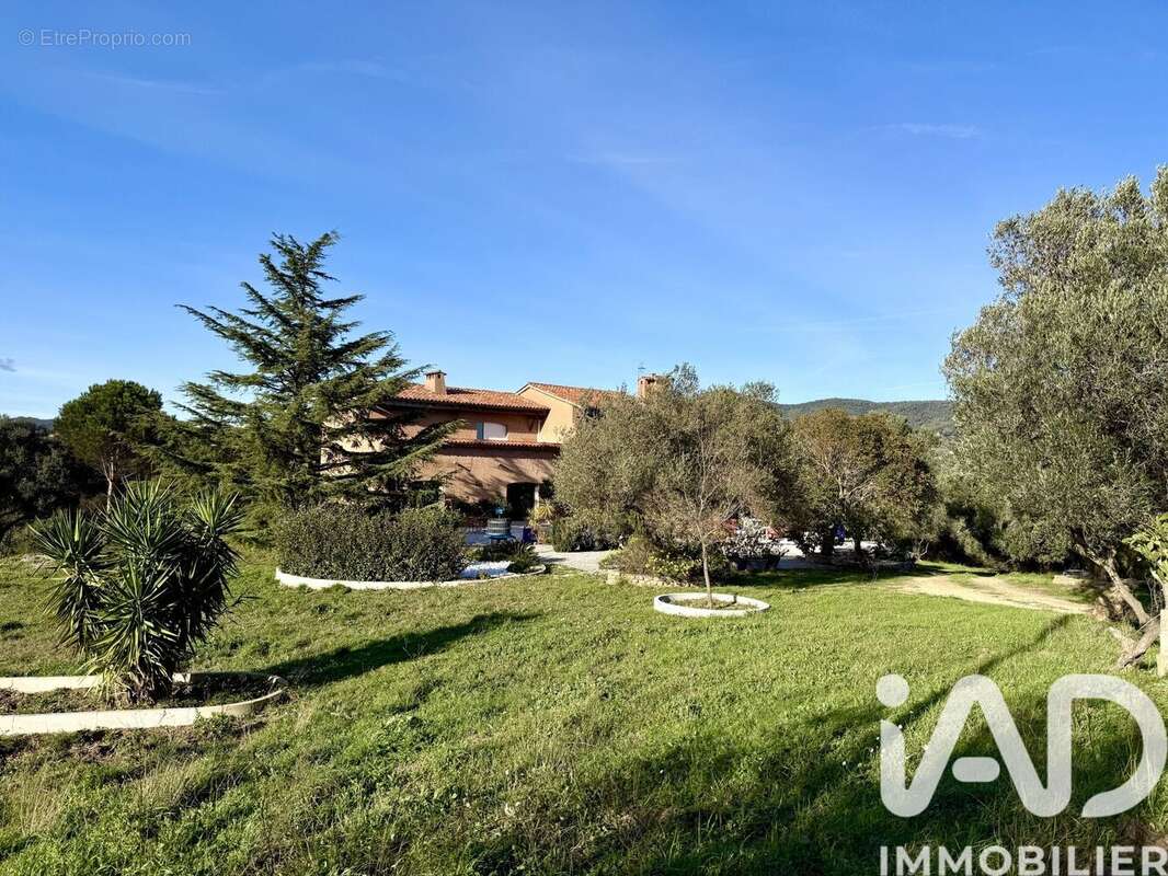 Photo 3 - Maison à SAINTE-MAXIME