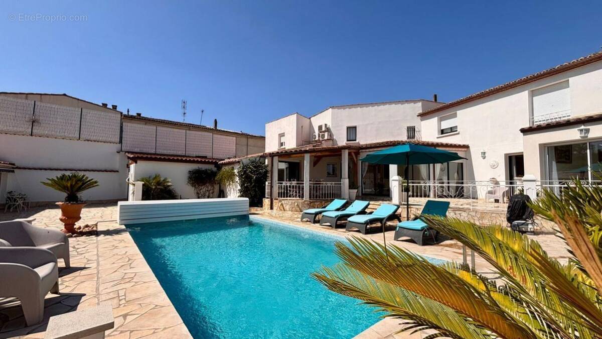 Maison à BESSAN