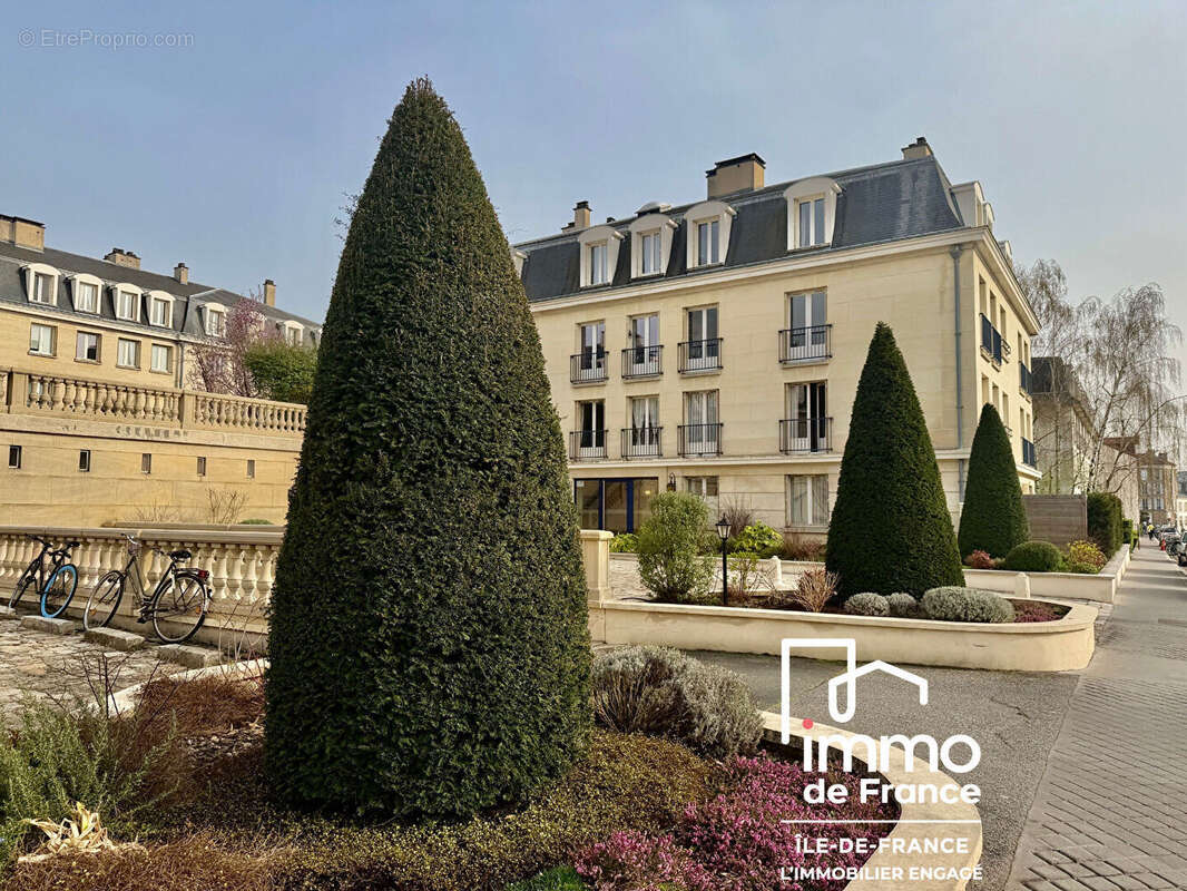 Appartement à VERSAILLES