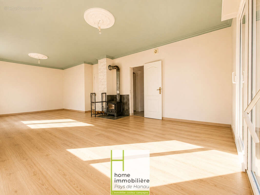 Maison 125 m2 dans quartier résidentiel, joli terrain arboré - photo 5