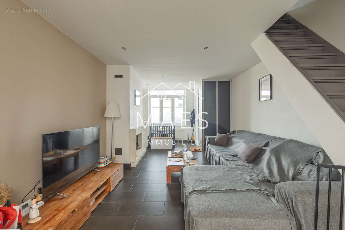 Maison à WAMBRECHIES