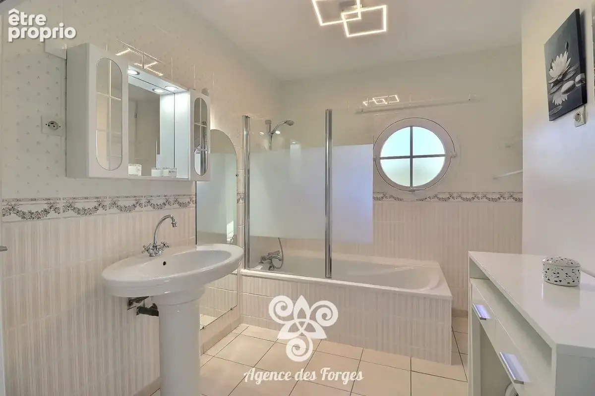 Maison individuelle 168m² - 4 chb - terrain de 1519m² - La Regrippiere - photo 20