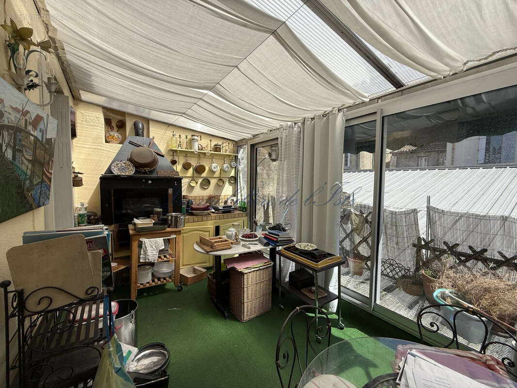 Immeuble a créer ou maison de caractère - centre historique - photo 6