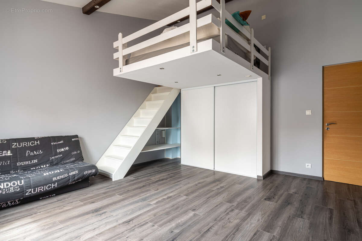 Maison à RILLIEUX-LA-PAPE