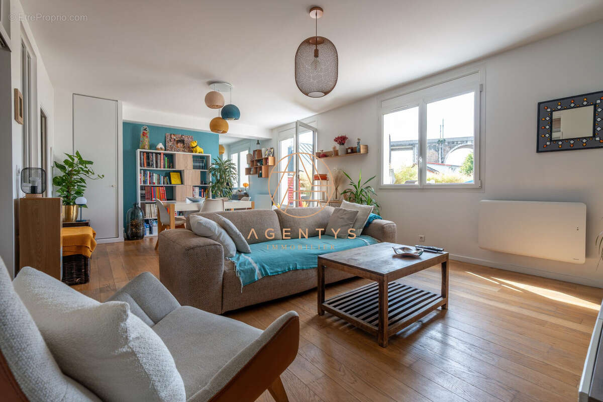 Appartement à LE PERREUX-SUR-MARNE