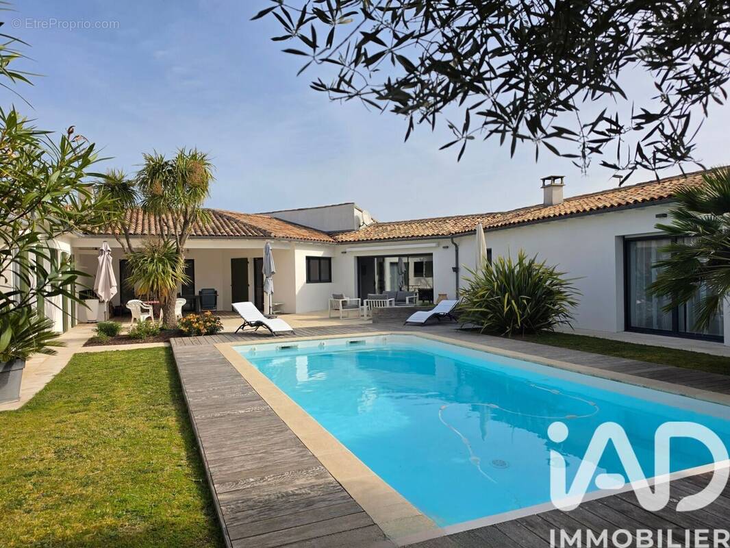 Photo 1 - Maison à SAINTE-MARIE-DE-RE