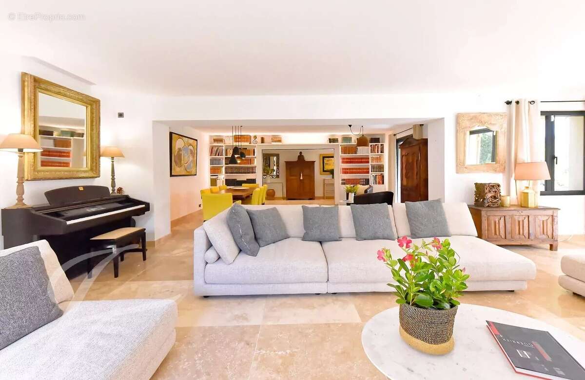 Maison à EYGALIERES