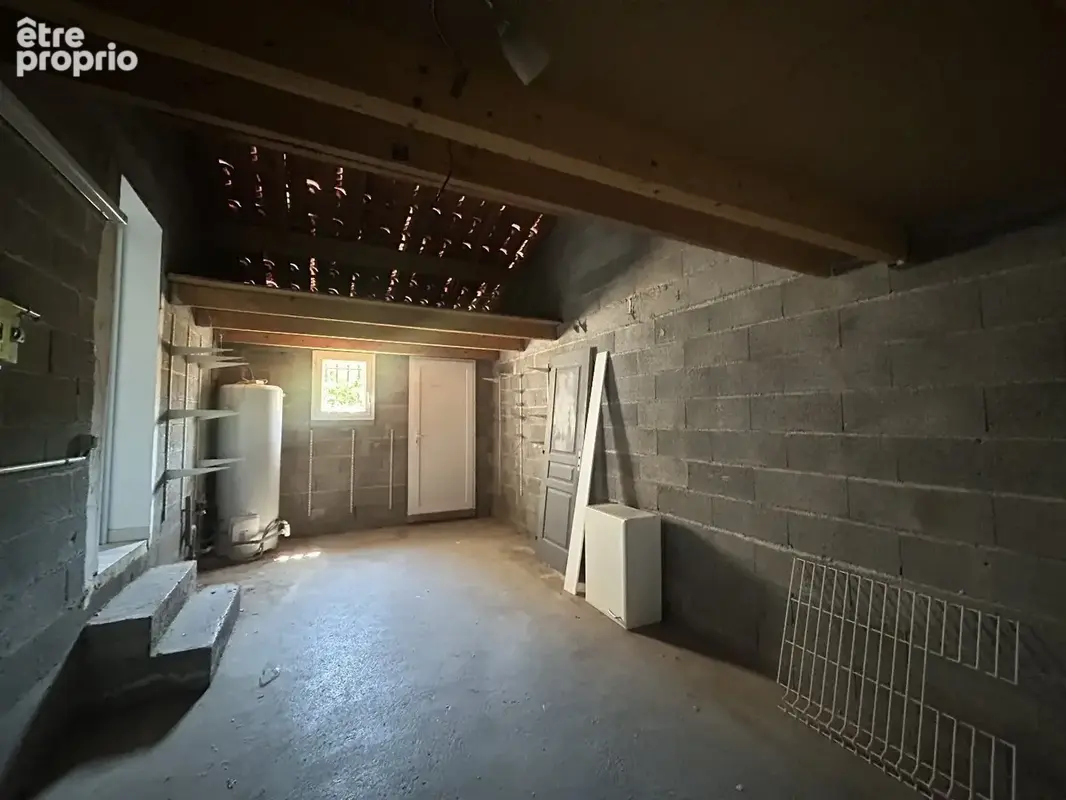 Villa type 4 sur 387 m² de terrain - photo 13