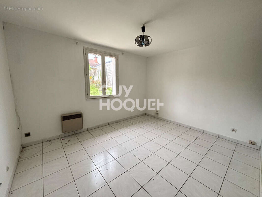 Maison à TOURNAN-EN-BRIE