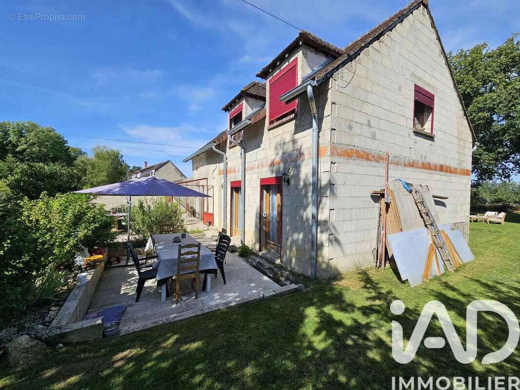 Photo 2 - Maison à NOE