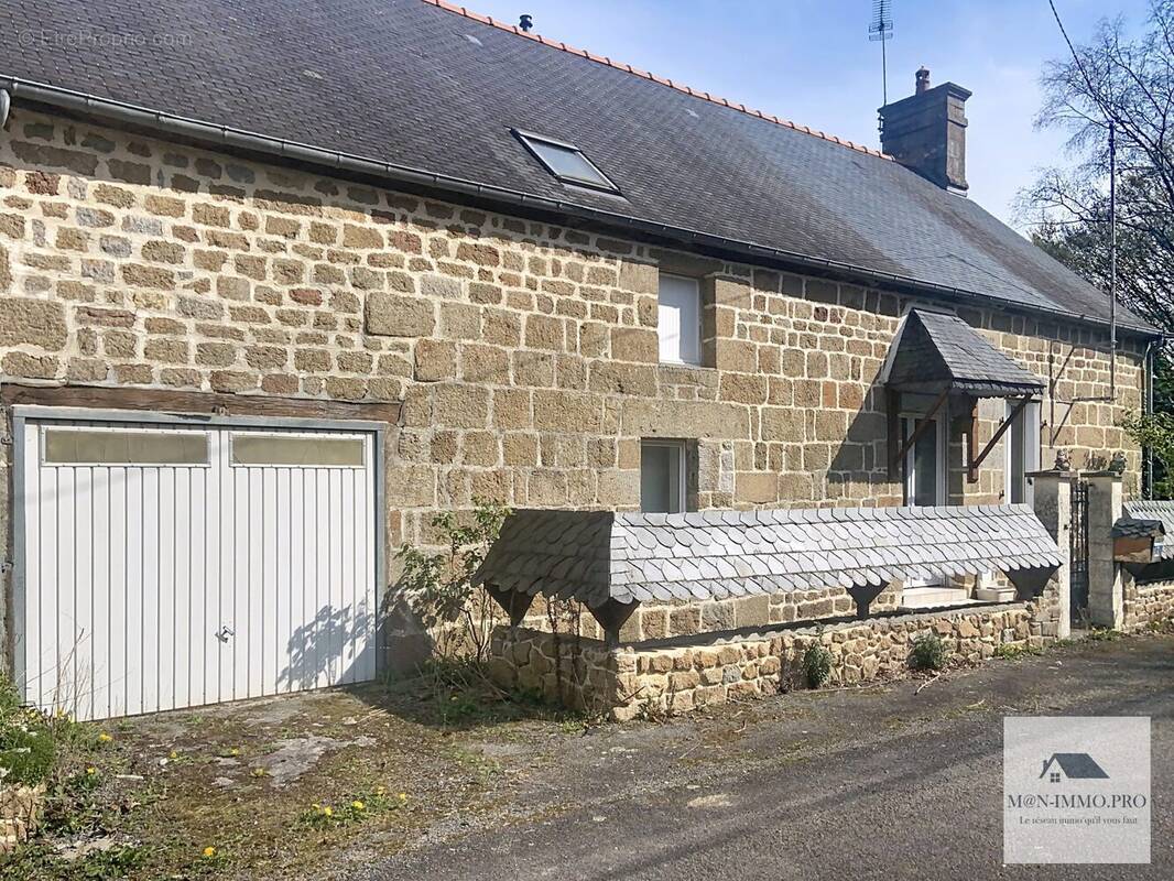 Maison à SAINT-MARC-LE-BLANC