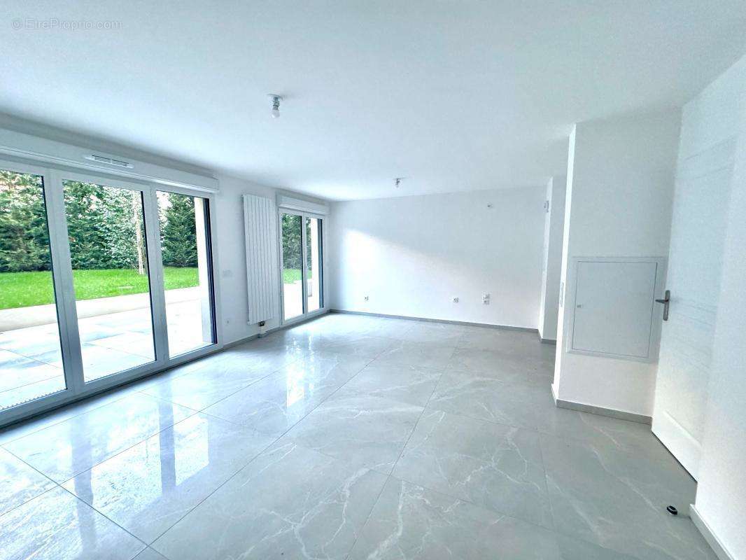 Appartement à VILLEMOMBLE