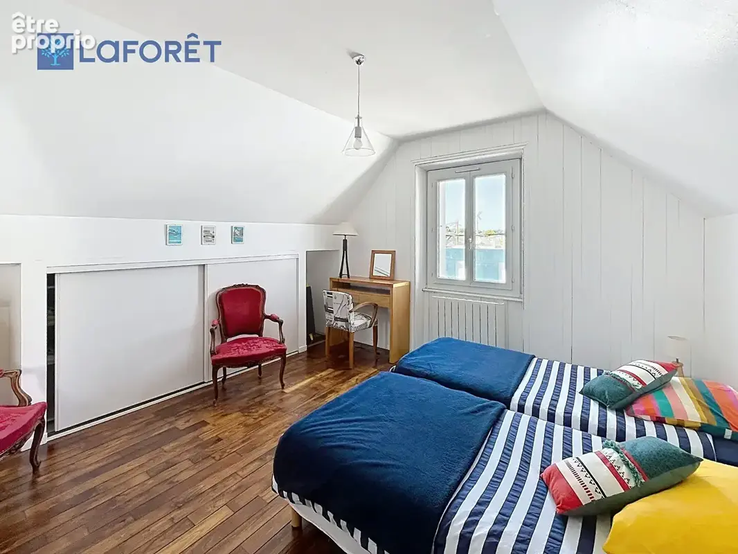 Immeuble Riantec commerce et duplex - photo 9