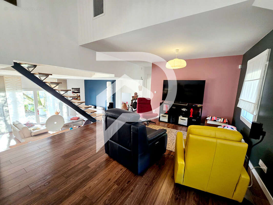 Maison à ARTHEZ-DE-BEARN