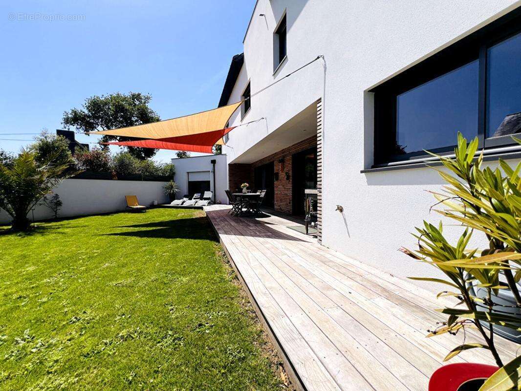 Belle contemporaine 194m 2 . 5 suites parentales - photo 15