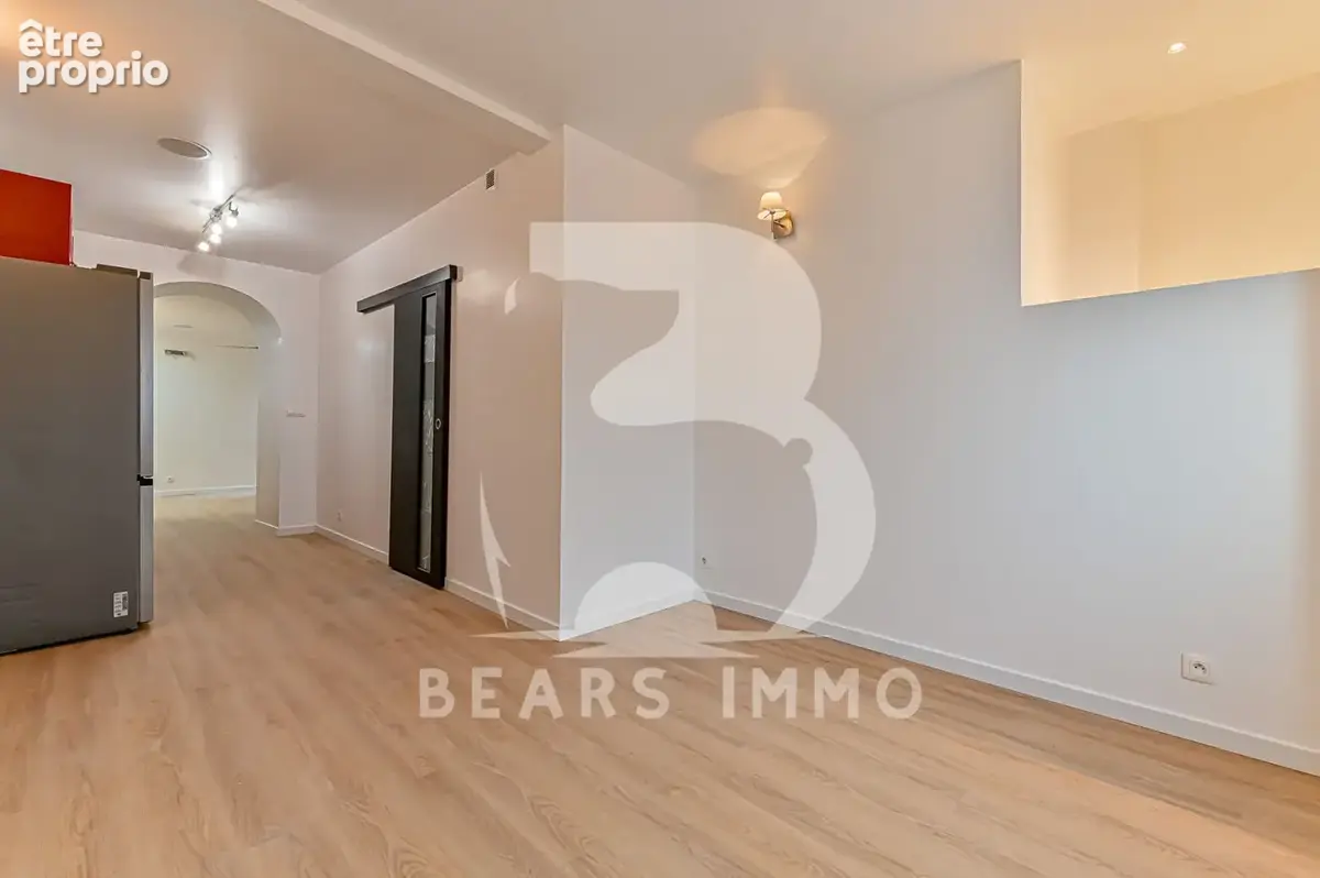 Appartement 2 pièces à vendre en rez-de-chaussée à Paris - 364 000 - photo 3