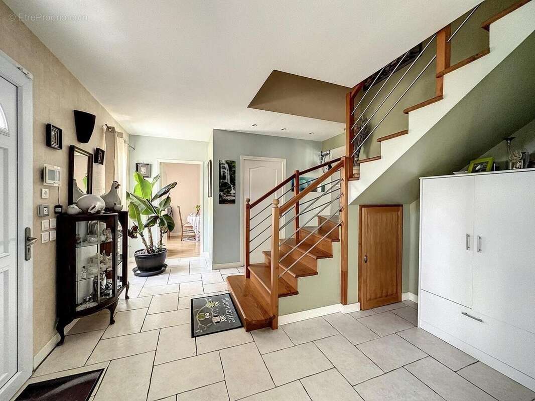 Photo 4 - Maison à MONTLIEU-LA-GARDE