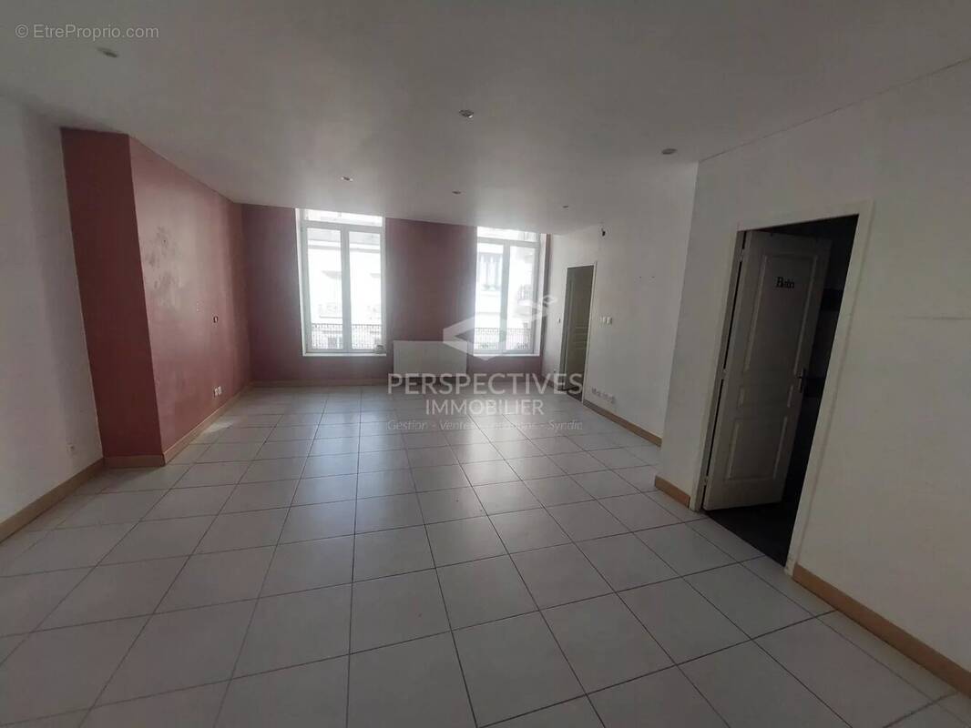 Appartement à SAINT-ETIENNE