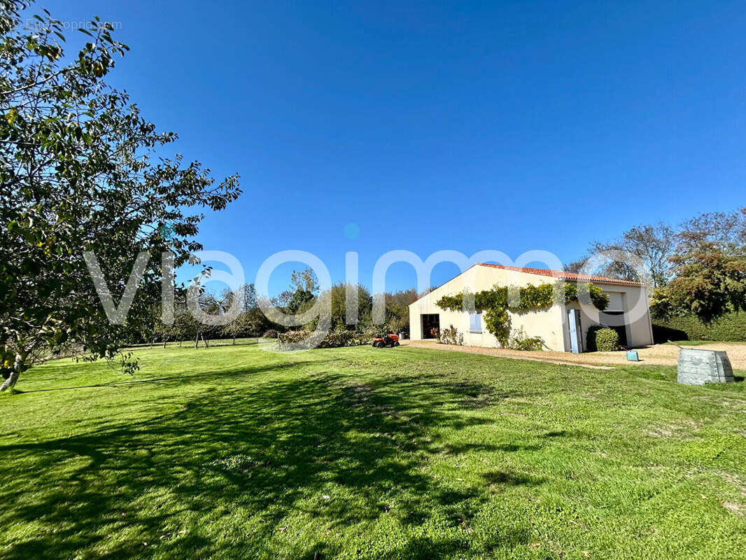 Maison à SAINT-VALERIEN