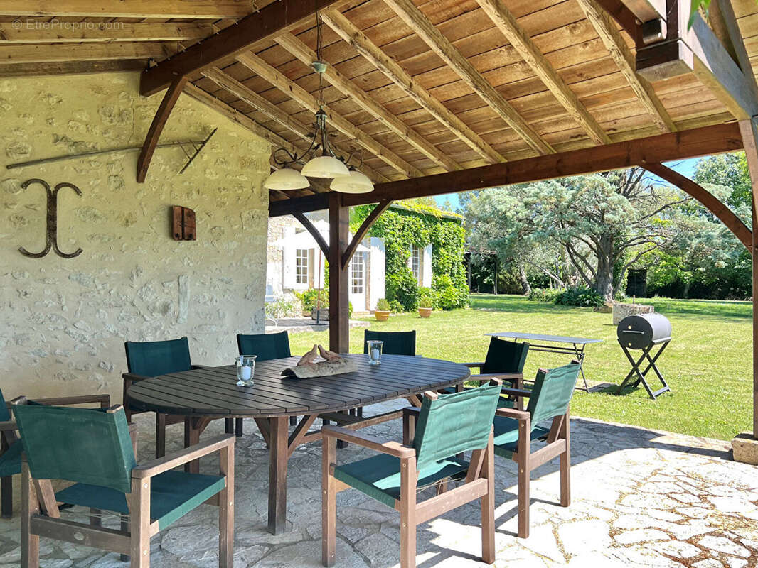 Maison à CASTILLON-LA-BATAILLE
