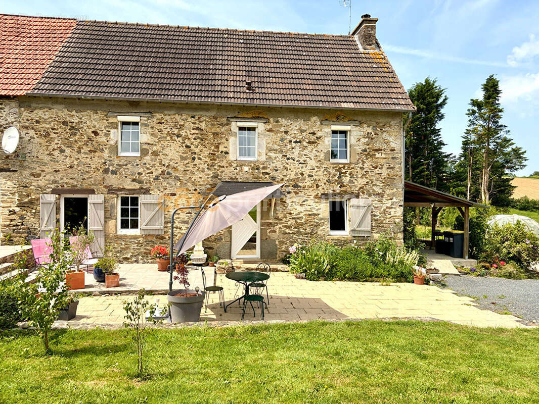 Maison à LE LOREY