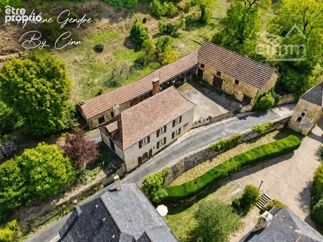 Maison à MONTIGNAC