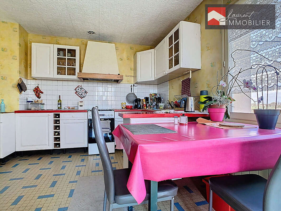 Maison à SAINT-ETIENNE-EN-BRESSE