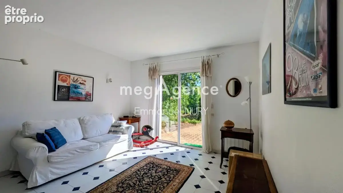 Maison d’architecte de 210m² avec piscine & calme absolu - photo 11
